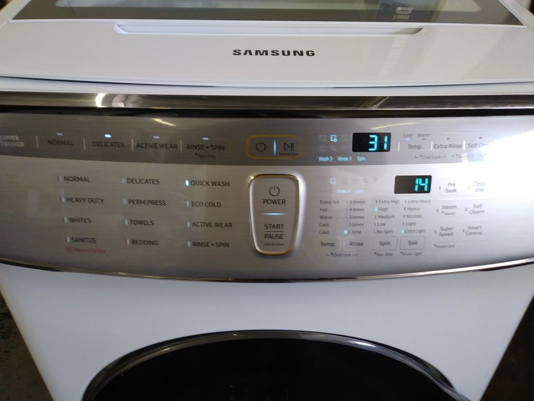 Samsung Flex Dual Washer WV60M9900AW/A5 for Sale in Whittier, CA OfferUp