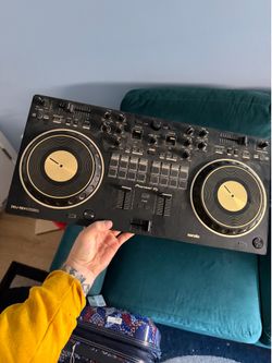 pioneer dj ddj-rev1 2-deck serato dj controller