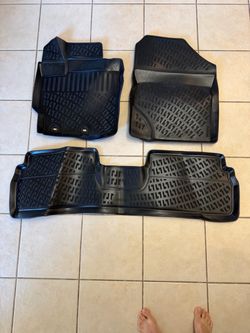 Toyota Yaris floor mats