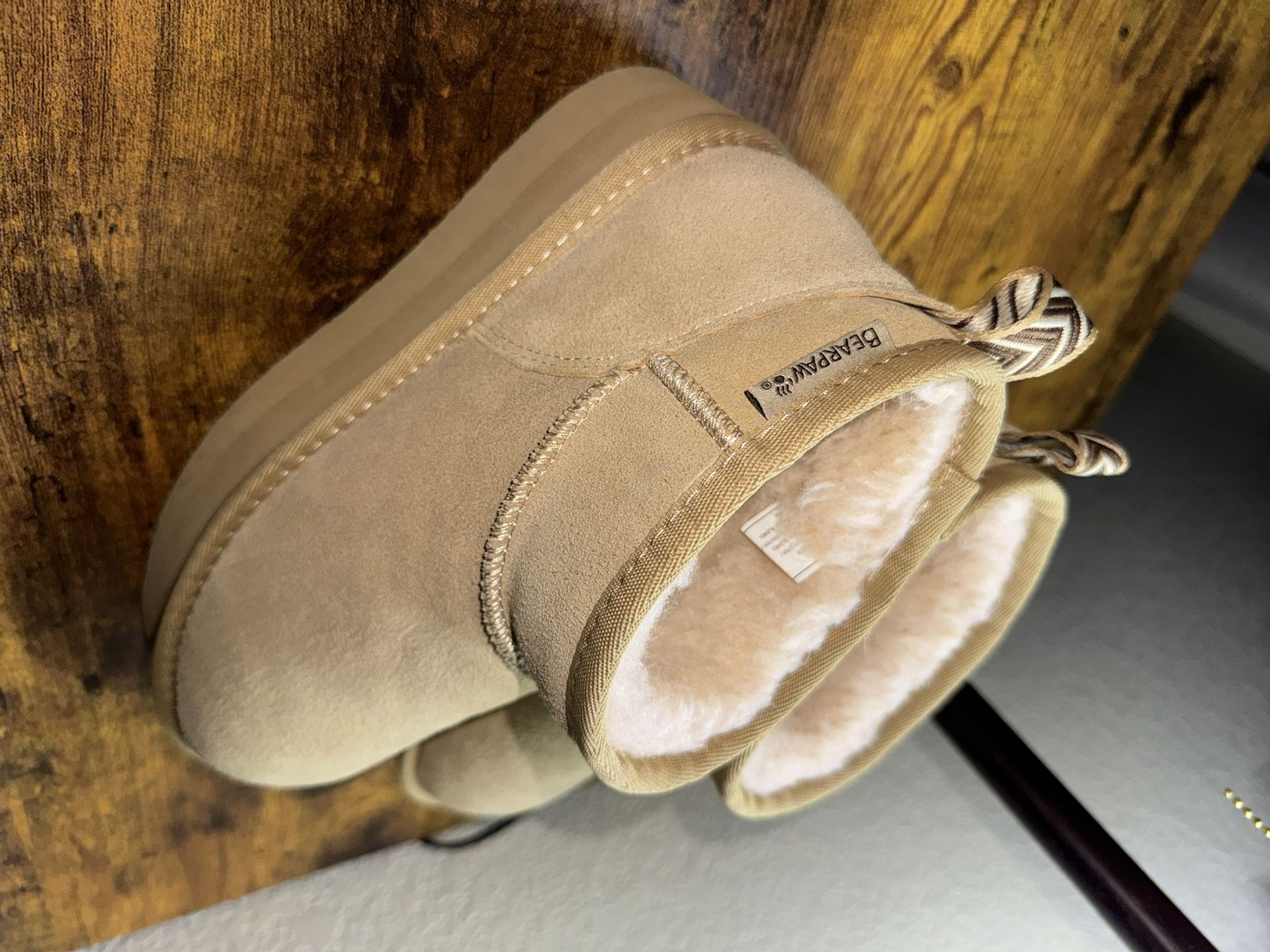 Bearpaw platform booties