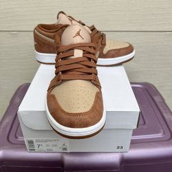 Women’s Air Jordan 1 Low SE
