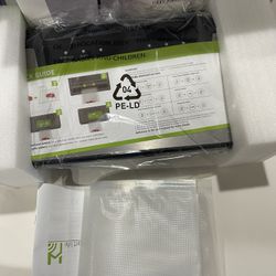 Vacuum Sealer Machine, 5 Easy Modes for Dry/Moist Food Storage starter kit 