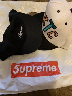 Supreme Hats both 75$