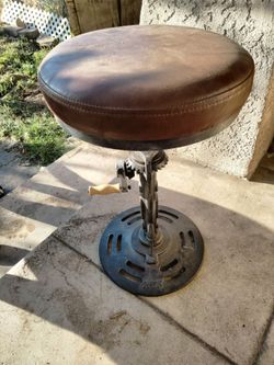 Vintage style stool 1600s