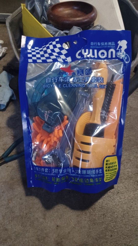 Bicycle Detailing Kits %5 Each