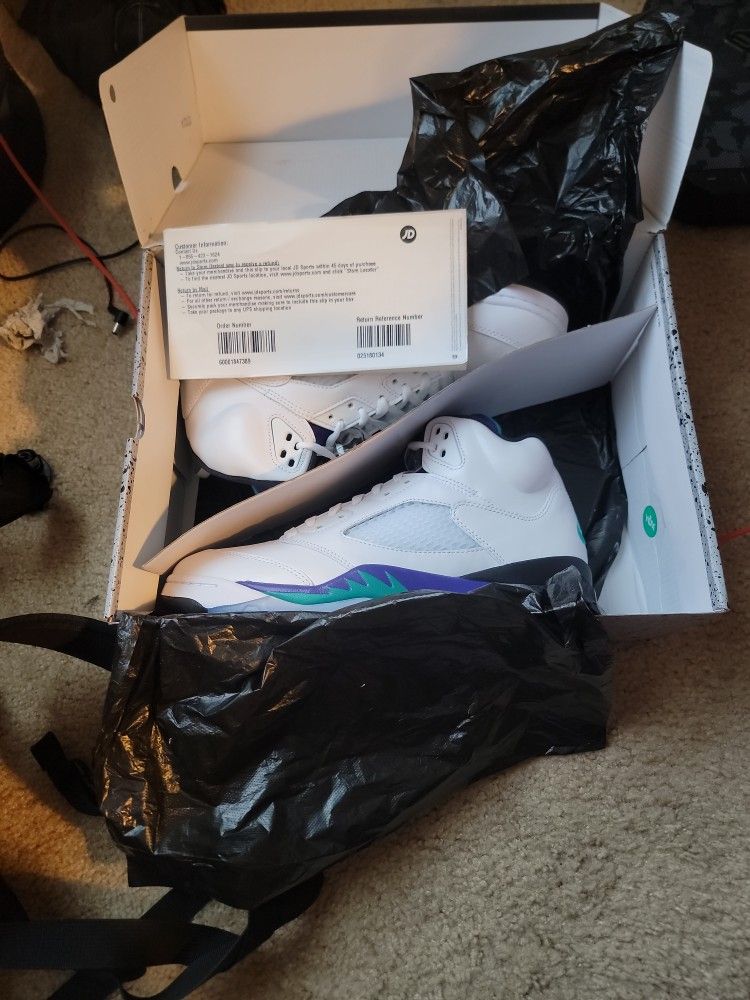 Grape 5s Ds** Shoot Offers** Size 10.5