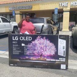 65 “ LG Smart 4K HDR OLED 120HZ TV