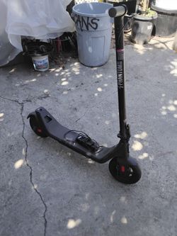 Electric scooter