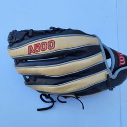 Wilson A500 youth baseball glove