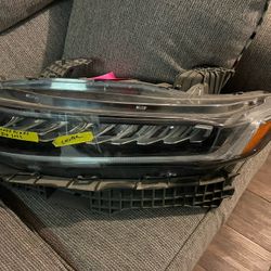 Honda Acord BCO 2022 headlight