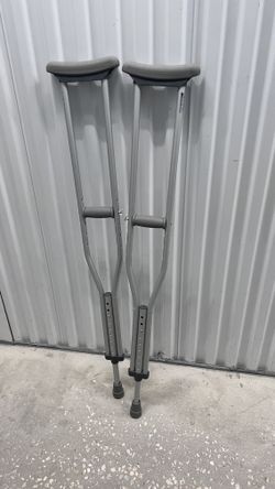 Adjustable Crutches