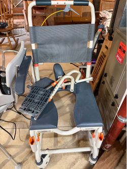 Roll in Shower/Commode Wheel Chair