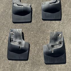 Weathertech No Drill Mud Flaps For Canyon/Colorado