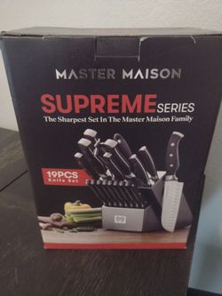 Master Maison Supreme Series 19-Piece Knife Set