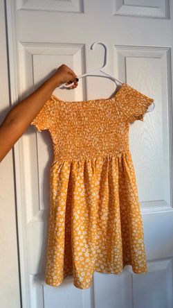 Girls dress