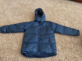 Genuine Gap Puffer Jacket Navy Blue. Kids size XXL (14-16).