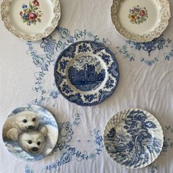Vintage Teacups And Decorative Plates 