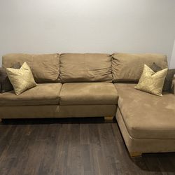 Sofa with Attached Chaise And Recliner that Rocks 