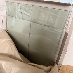 42”x42”. 1/2 Thick Glass Top