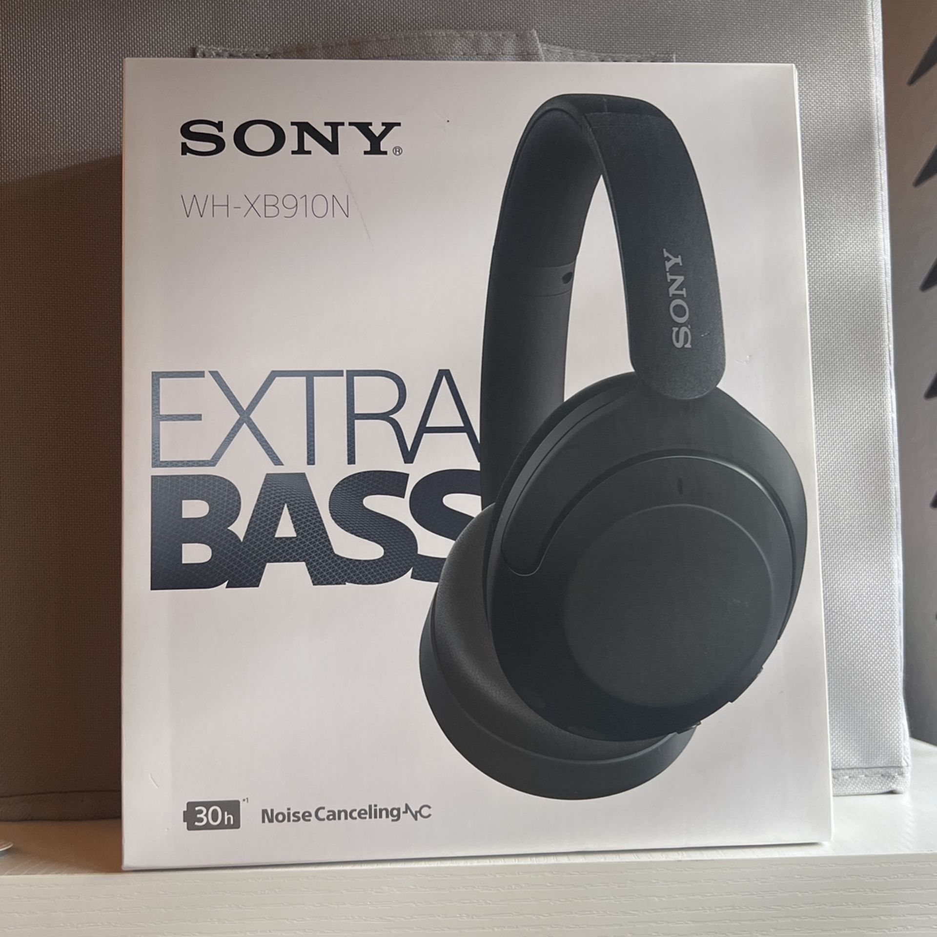 Sony WH-XB910N Extra Bass headphones 