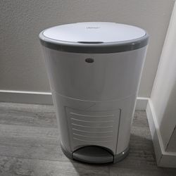 Dekor Diaper Pail