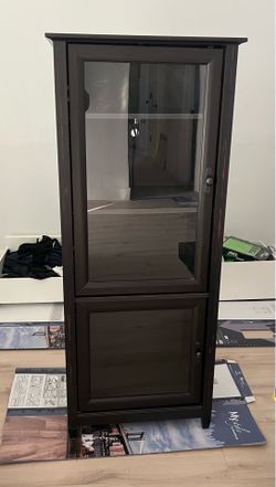 Bar / Cabinet