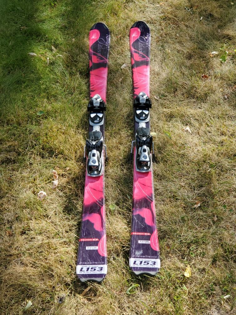 Salomon Siam "Sensation" Women's skis with bindings