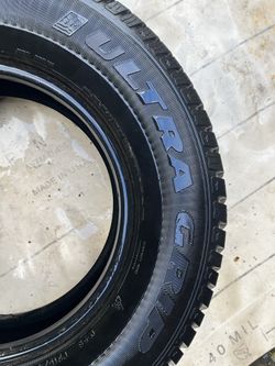 Goodyear Ultra Grip Studded Snow Tires 215/75R15