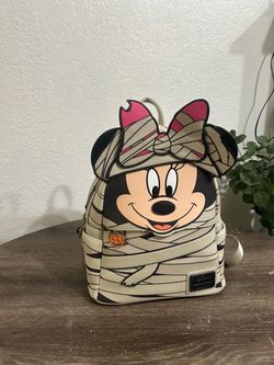 Minnie Mouse Mummy Glow in the Dark Loungelfy
