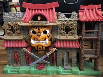 Toys For  Boys. Imaginext. Chinese Castle. Amazing !!