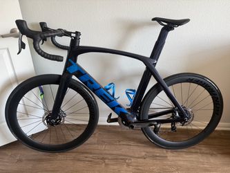 Trek Madone SL 7 AXS Gen 6