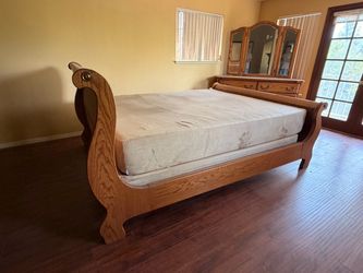 Solid Oak King Sleigh Bed Frame and Latex Mattress