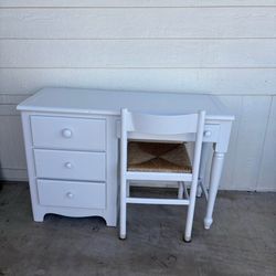 Nice desk with the chair