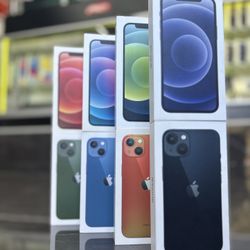 iPhone 12 & iPhone 13 (Take It Home In Payments/ llévalo a casa en pagos