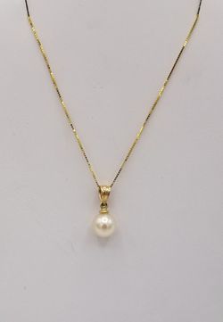 14k yellow gold pearl necklace