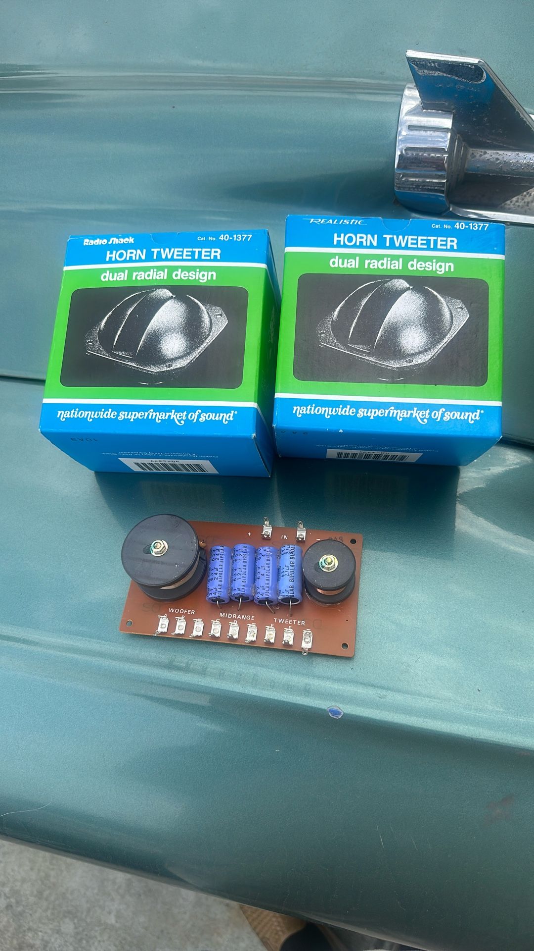 RadioShack horn Twitter and crossover