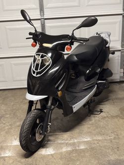 49cc Tao Tao Moped - Street legal, Up To Date Tags!!