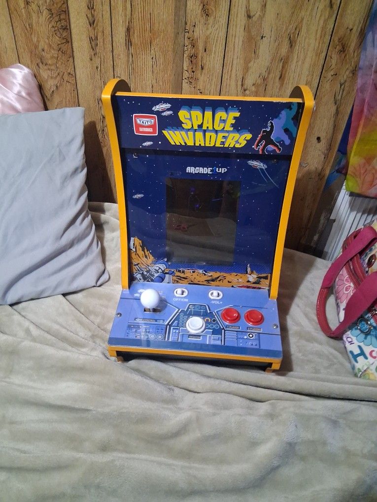 Space Invaders Counter Video Game