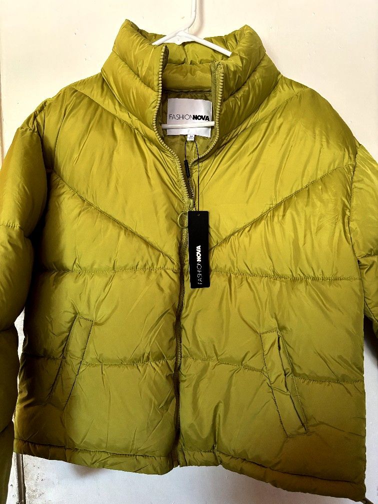 FASHION NOVA PUFF COAT
