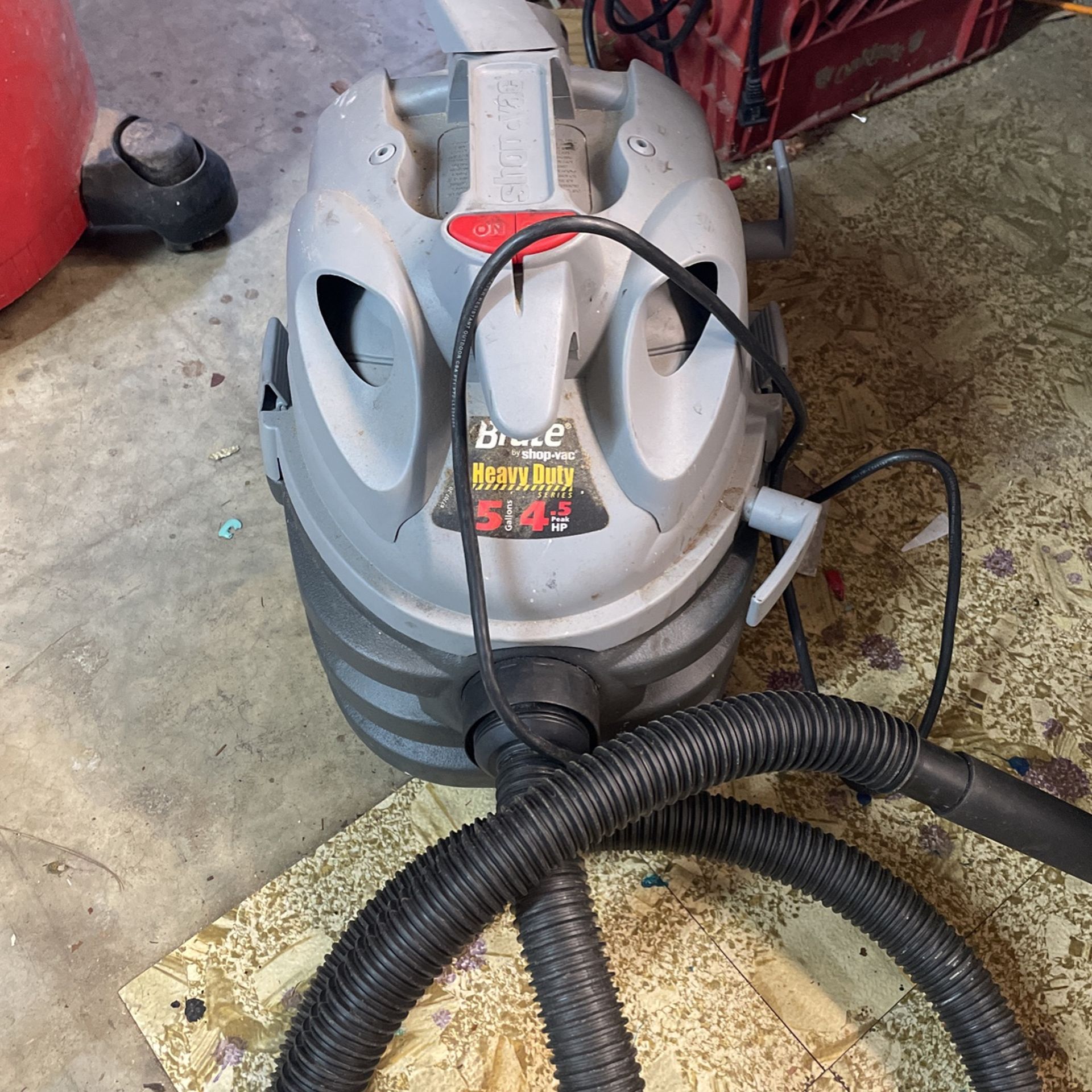 shop vac brute