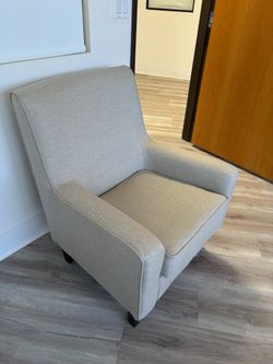 4 Brand New Isaac Chairs