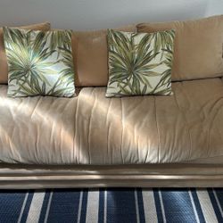 Peach Couch FREE