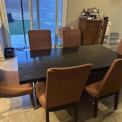 Dinning Table With Chairs 