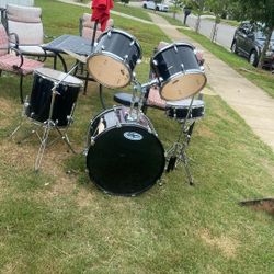 Drum set