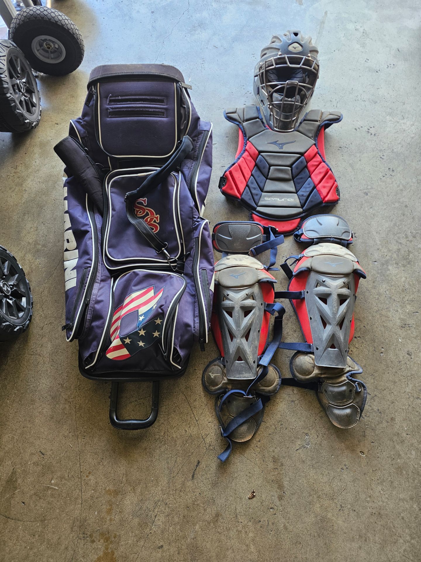 Mazuno Samurai fastpitch catchers gear