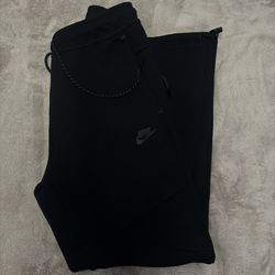 Nike tech pants 