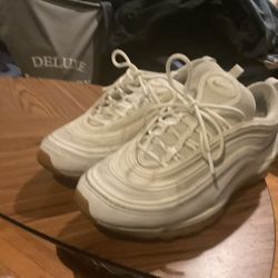 White Air max Size 10