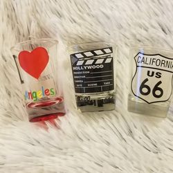 Shot glass Lot Of 3 $6