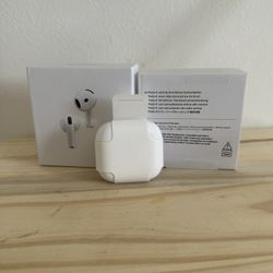 AirPods Pro 4 • Active Noise Canceling • FAST Pickup Or Shipping 