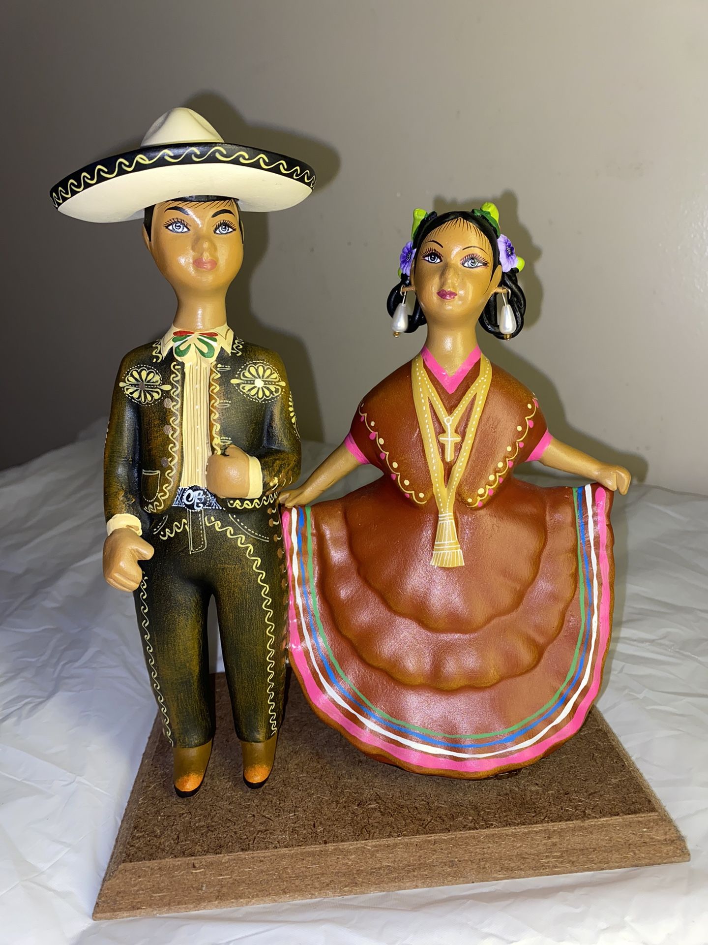 Lupita Najaco Ceramic Dolls Children Dancers Mexico Folk Art Black/red